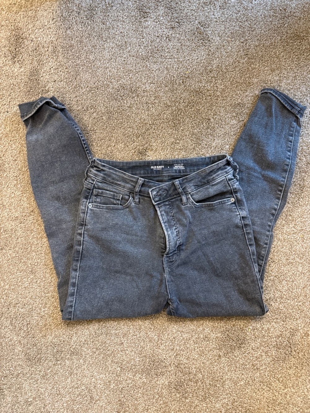 Old Navy Women's Charcoal Gray Skinny Jeans